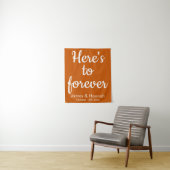 Tenture Burnt Orange Custom Wedding Photo Booth Backdrop (En situation)