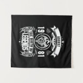 Tenture Cadeau d'août | 1981 La Naissance Des Légendes (Devant (Horizontal))