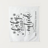 Tenture Calligraphie personnalisée Baby Son froid dehors (Devant)