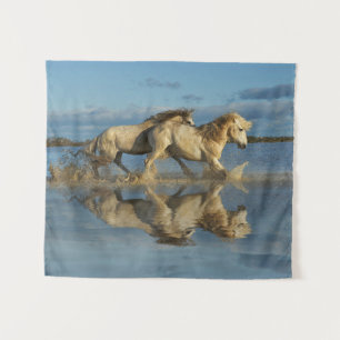 Tenture Camargue, Chevaux et réflexion, Sud de la France