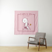 Tenture Charlie Brown & Snoopy - L'amour est un meilleur a (En situation)