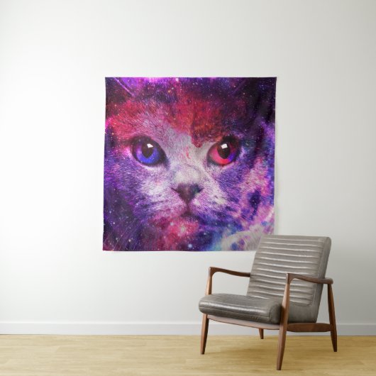 Tenture Chat de la galaxie violette (En situation)