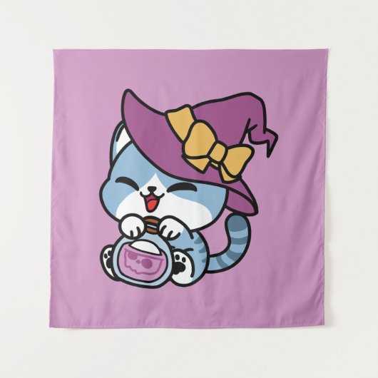 Tenture Chat Tabby Halloween – Chapeau de Sorcière & Art d (Devant)