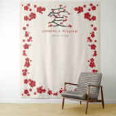 Tenture Chinese Love Red Cherry Blossoms (En situation)