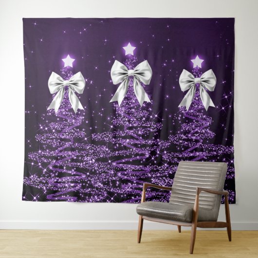 Tenture Christmas Sparkling Trees Purple Faux Silver Bow  (En situation (horizontale))