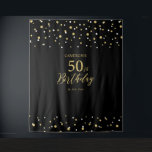 Tenture Cinquante | Gold & Black 50th Birthday Party Backd<br><div class="desc">Cette tapisserie moderne est parfaite pour une fête d'anniversaire chic en noir et or. Vos invités apprécieront de prendre une photo avec cette toile de fond sophistiquée de fête et de se souvenir de votre journée spéciale. Le design comprend une typographie dorée " 50ème anniversaire " et un arrière -...</div>
