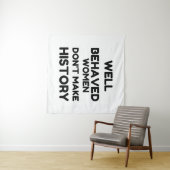 Tenture CITAGE féministe des femmes bien porteuses (En situation (horizontale))