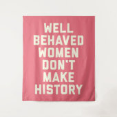 Tenture Citation féministe des femmes bien conduites (Devant)