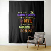 Tenture Citation Halloween Familiale Avec Witch Devil Spid (En situation)