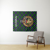 Tenture Clan Farquharson Crest sur Tartan (En situation (horizontale))