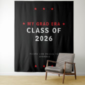 Tenture Class of 2026 Graduation Photo Booth Backdrop Red  (En situation)