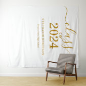 Tenture Classe de 2024 Gold Script Graduation Backdrop Pro (En situation (horizontale))