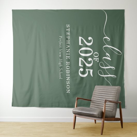 Tenture Classe de 2025 Sage Green Graduation Backdrop Prop (En situation (horizontale))