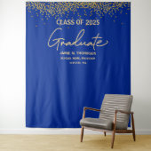 Tenture Classe de graduation 2025 Royal Blue Gold Confetti (En situation)