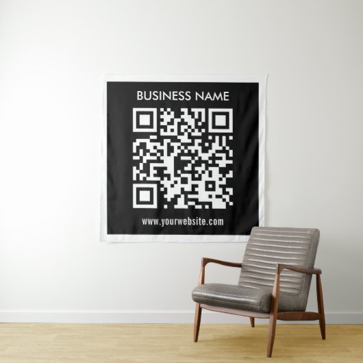 Tenture Code QR modifiable (généré instantanément) | Noir (En situation)