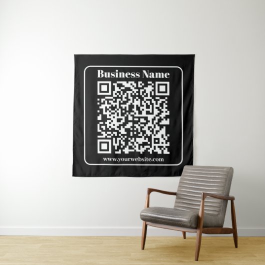Tenture Code QR modifiable noir et blanc style moderne rét (En situation)