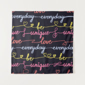 Tenture Coeurs de filles, mots motif sans couture. (Devant)