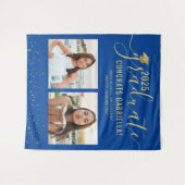 Tenture Collage photo de stand de graduation sur fond bleu (Devant (Horizontal))