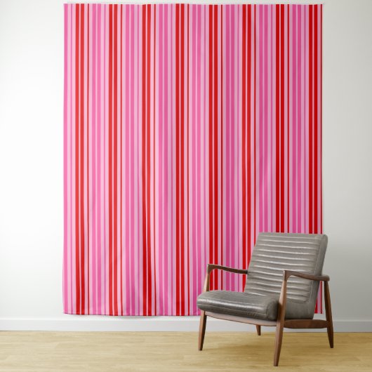 Tenture Conception de bandes verticales rose bubble gum ro (En situation)