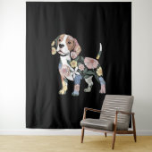 Tenture Conception de silhouette de Beagle fleuri (En situation)