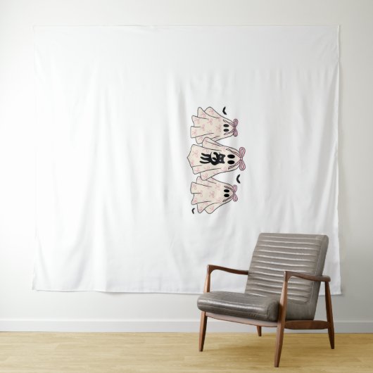 Tenture Coquette fantômes avec un chat noir T-shirt classi (En situation (horizontale))