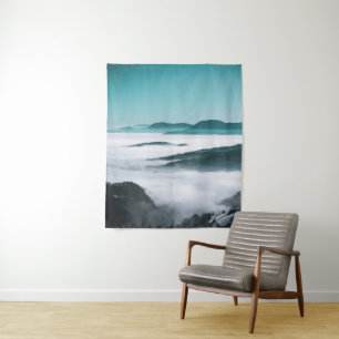 Tenture Couches de collines, brouillard et arbres