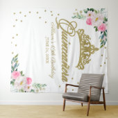 Tenture Couronne de Quinceanera or Fleurs roses Chaud Fond (En situation (horizontale))