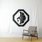 Tenture Crane-shaped ginkgo leaf on tray (En situation (horizontale))