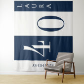 Tenture Custom Name & Age Banner, Navy and White Birthday (En situation)