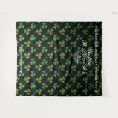 Tenture Custom St Patrick's Day Selfie Shamrocks de fond (Devant (Horizontal))