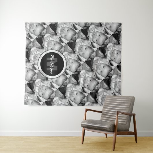 Tenture Customisez votre motif photo noir blanc Monogramme (En situation (horizontale))