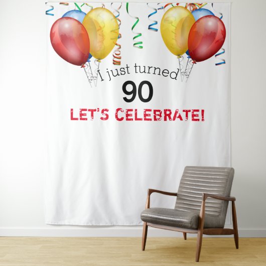 Tenture Décor de ballons pour 90e anniversaire, accessoire (En situation)