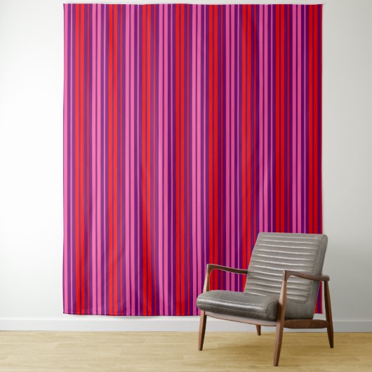 Tenture Design à rayures verticales rose violet rouge (En situation)