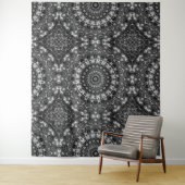 Tenture Design géométrique Mandala noir et blanc (En situation)