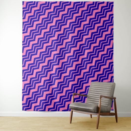 Tenture Dessin chevron zigzag rose bleu (En situation)