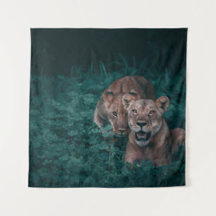 TENTURE DEUX LIONISATIONS SUR LES PLANTES VERTS