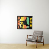 Tenture DINOSAUR cool - ROARING DANS LE PRESCHOOL (En situation (horizontale))