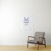 Tenture Diplômé ajouter nom monogramme violet simple minim (En situation)