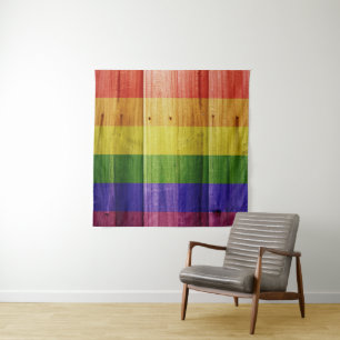 Tenture Drapeau de la fierté arc-en-ciel en bois