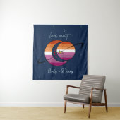 Tenture Drapeau lesbien Love Orbit Univers Soleil & Lune C (En situation)