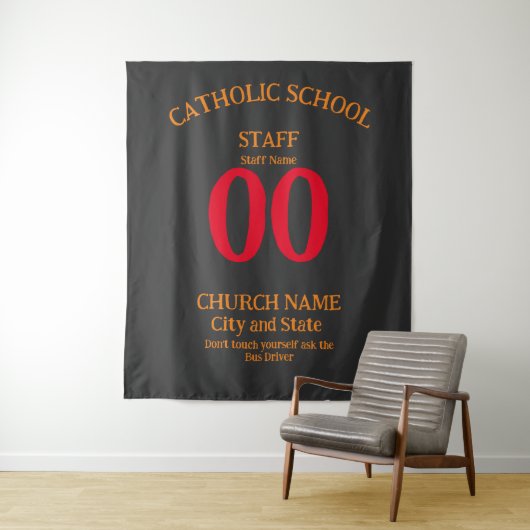 Tenture École catholique ne vous touchez pas (En situation)