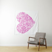Tenture Écriture spirale coeur rose pour la Saint Valentin (En situation)