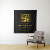 Tenture Editable QR Code & Text Template | Black & Gold (En situation)