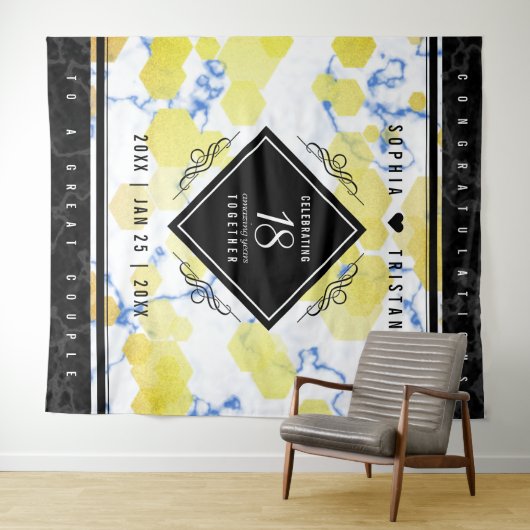 Tenture Élégant 18e Anniversaire de Mariage en Porcelaine (En situation (horizontale))