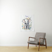 Tenture Éléphant de bébé en fleurs (En situation)