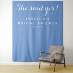 Tenture Elle a dit oui Toile de fond - Baby Shower - Tapis<br><div class="desc">Vos invités adoreront poser devant cette toile de fond incroyable ! C'est idéal pour tout événement : mariage, douche de mariée, douche de bébé, douche de couple, révélation du sexe, fête d'anniversaire de mariage, fête d'anniversaire, etc. ! Changez facilement l'arrière-plan en une image ou une couleur ! Visitez notre site...</div>