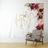 Tenture Elle a dit ouiFond de mariage floral bordeaux (En situation (horizontale))