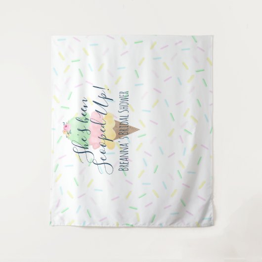 Tenture Elle a été ramassée dans la crème glacée fond Tapi (Devant)