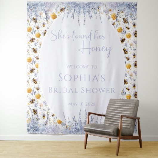 Tenture Elle a trouvé son décor de fond de fête de mariage (En situation)
