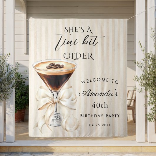 Tenture Elle a un Tini peu plus âgée Toile de fond Espress